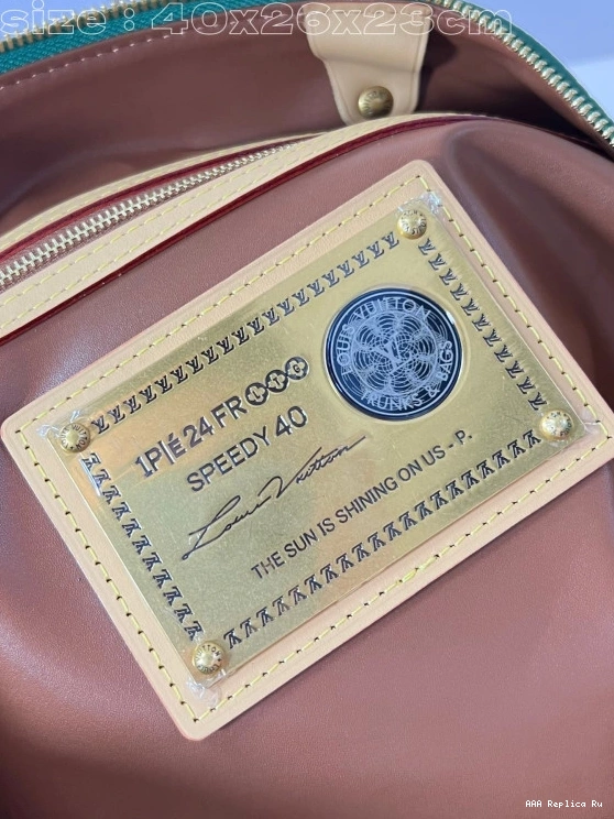 AAA Pruses Bags 40 Louis Vuitton SPEEDY 0810